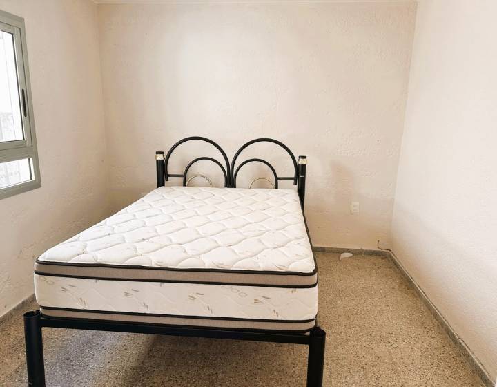 Alquiler casa 2 dormitorios 2 ba&ntilde;os M&eacute;danos de Solymar