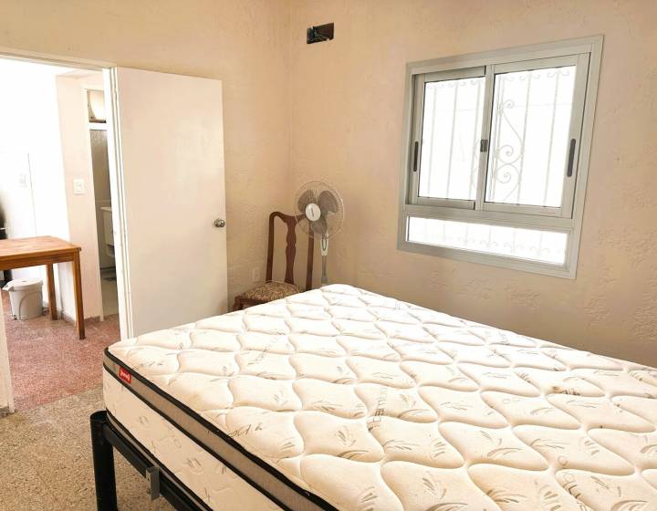 Alquiler casa 2 dormitorios 2 ba&ntilde;os M&eacute;danos de Solymar