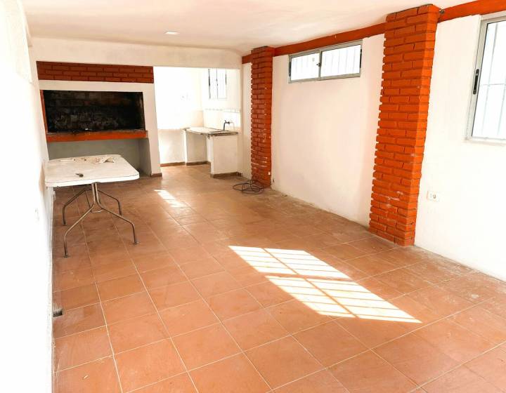 Alquiler casa 2 dormitorios 2 ba&ntilde;os M&eacute;danos de Solymar