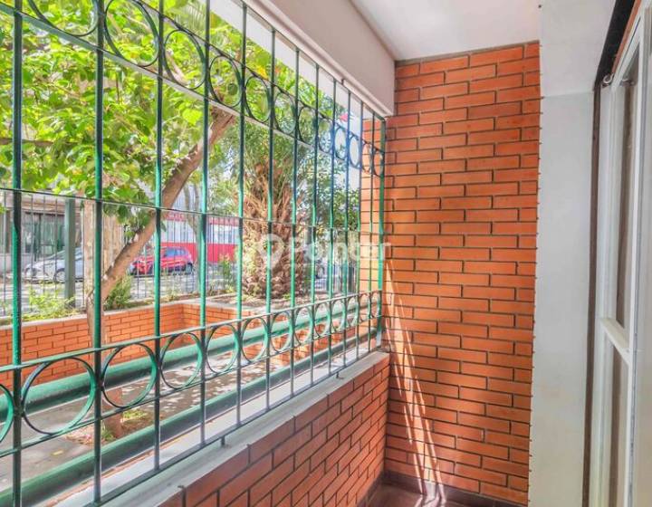 SE ALQUILA APARTAMENTO 2 DORMITORIOS SOBRE AVDA. BURGUES