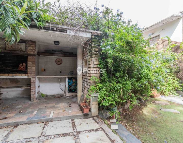 VENTA CASA 3 DORMITORIOS BARRIO PRADO