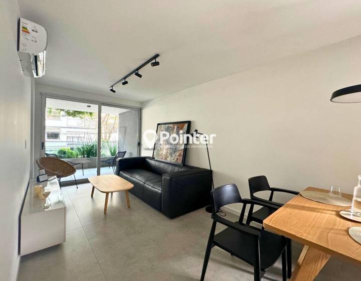 venta punta carretas 2 dormitorios 2 ba&ntilde;os y patio