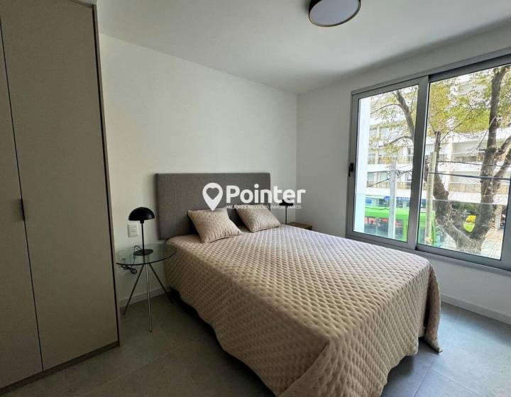 venta punta carretas 2 dormitorios 2 ba&ntilde;os y patio