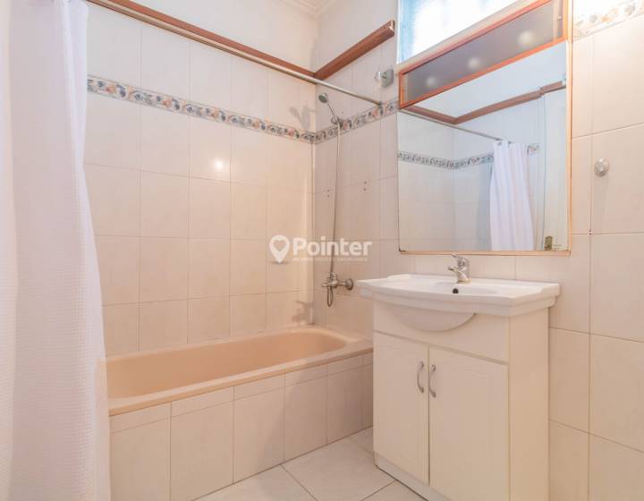 Alquiler apartamento amplio en el centro (sin muebles)