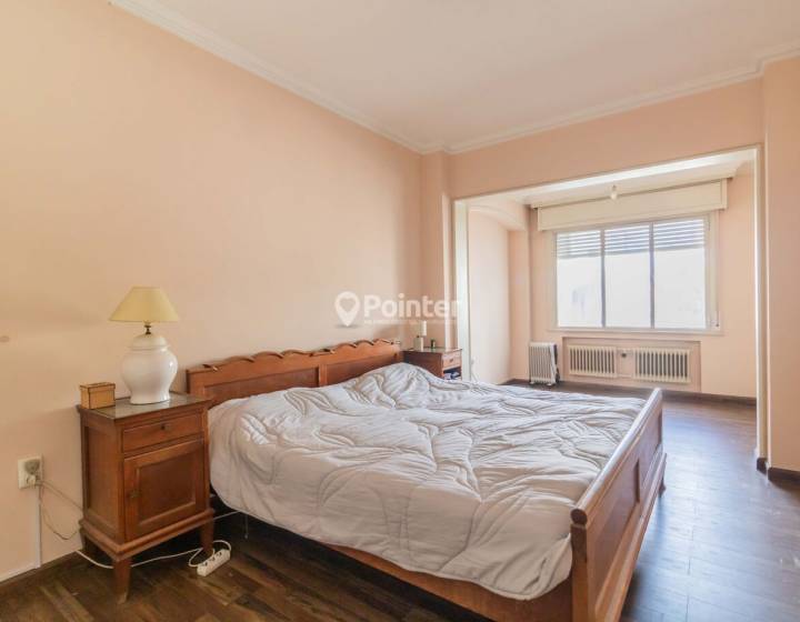 Alquiler apartamento amplio en el centro (sin muebles)