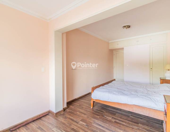Alquiler apartamento amplio en el centro (sin muebles)