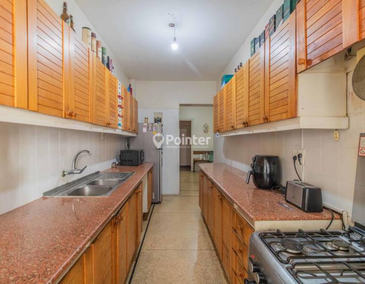 Alquiler apartamento amplio en el centro (sin muebles)