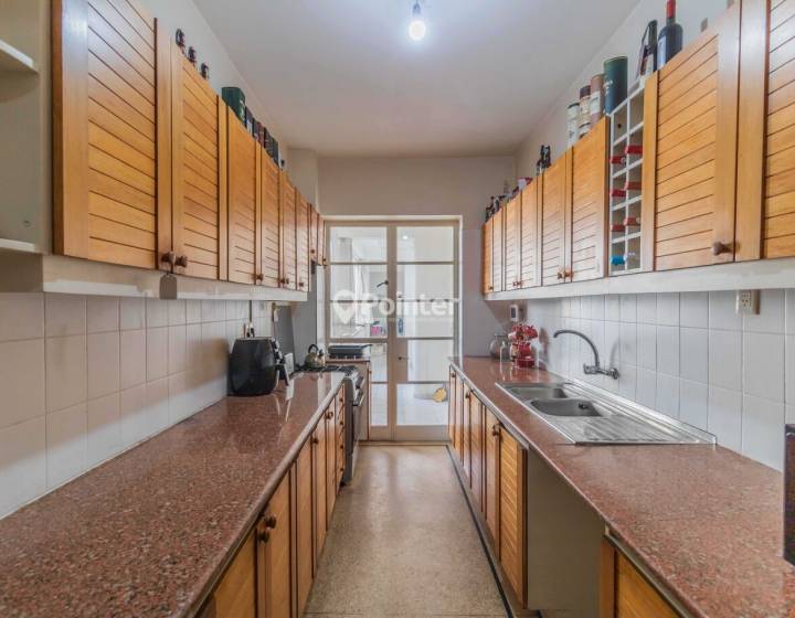 Alquiler apartamento amplio en el centro (sin muebles)