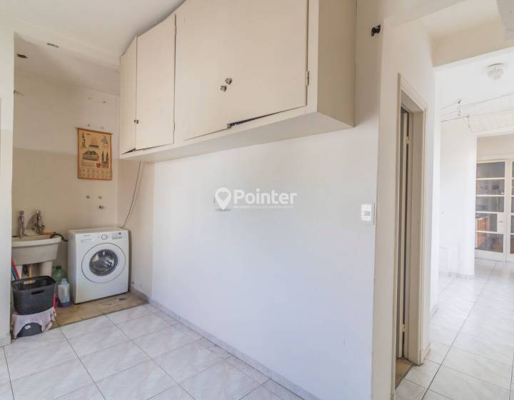 Alquiler apartamento amplio en el centro (sin muebles)