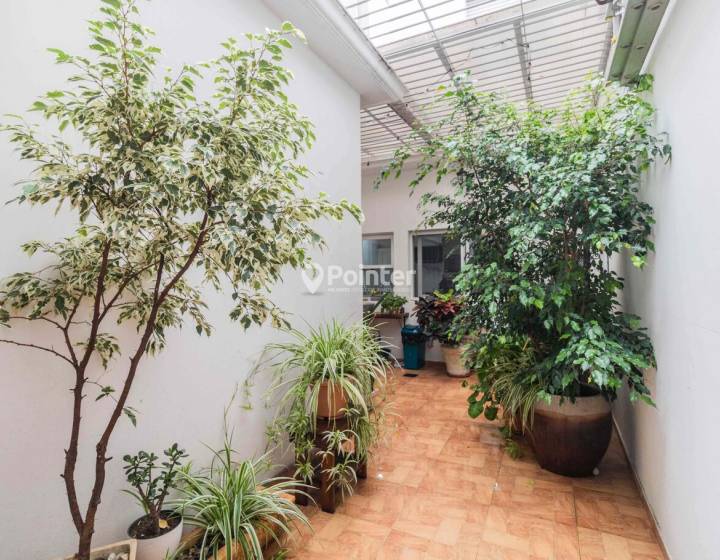 VENTA CASA 4 DORMITORIOS BARRIO PRADO