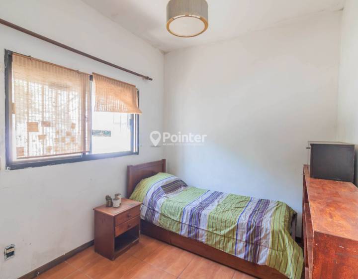 SE VENDE CASA 4 DORMITORIOS PADRON UNICO