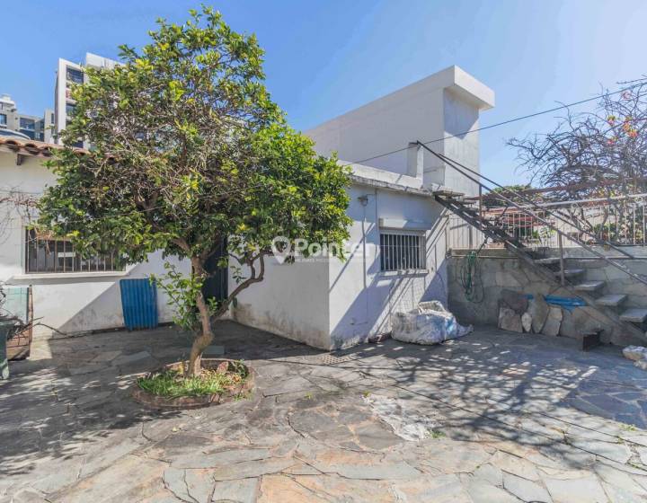 SE VENDE CASA 4 DORMITORIOS PADRON UNICO