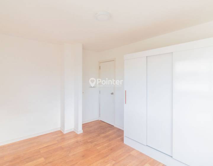 Venta apartamento 3 dormitorios y garaje x2-Barrio sur/Centro