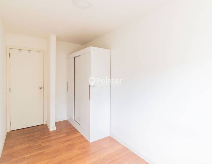 Venta apartamento 3 dormitorios y garaje x2-Barrio sur/Centro