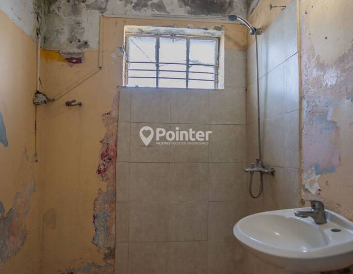 Venta Apartamento 2 dormitorios Cerro y Local Comercial