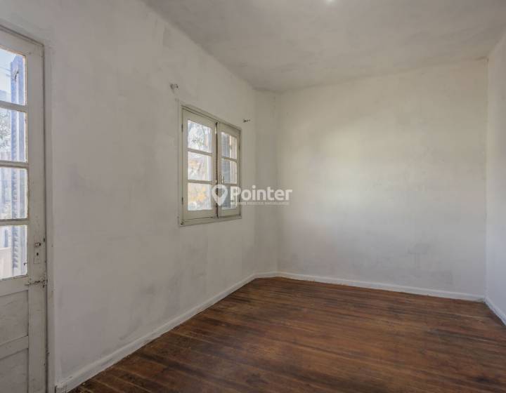 Venta Apartamento 2 dormitorios Cerro y Local Comercial