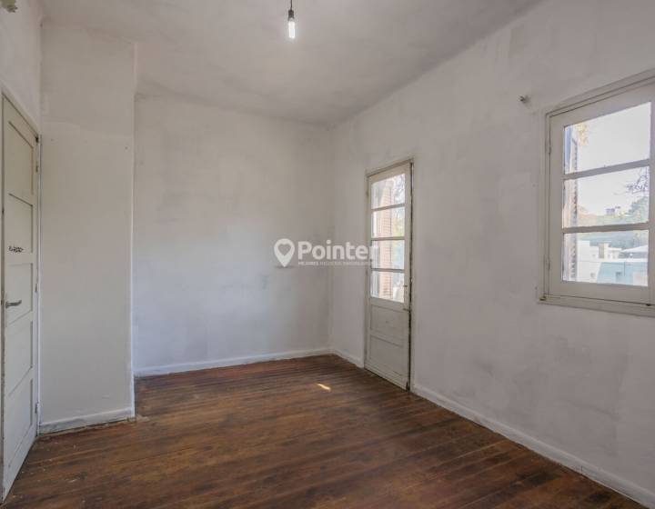 Venta Apartamento 2 dormitorios Cerro y Local Comercial