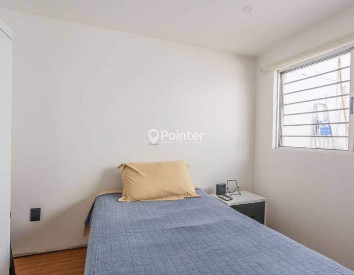 Hermosa Casa Reciclada 3 Dorm, 2 Ba&ntilde;os, Parrillero y Cochera.