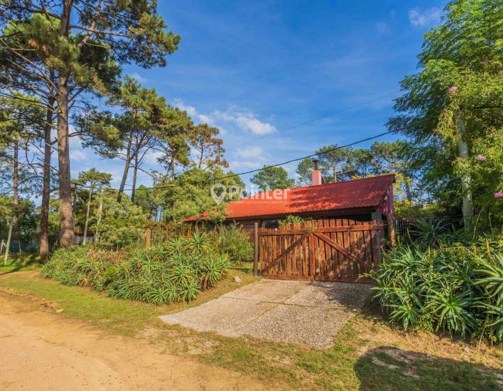 Casa en Venta en Cuchilla Alta 3 dormitorios