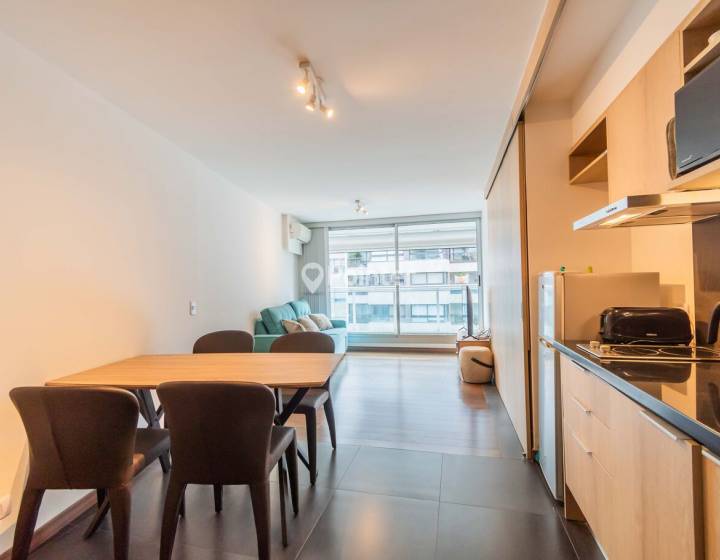MONOAMBIENTE EN VENTA EN VILLA BIARRITZ &ndash; PUNTA CARRETAS