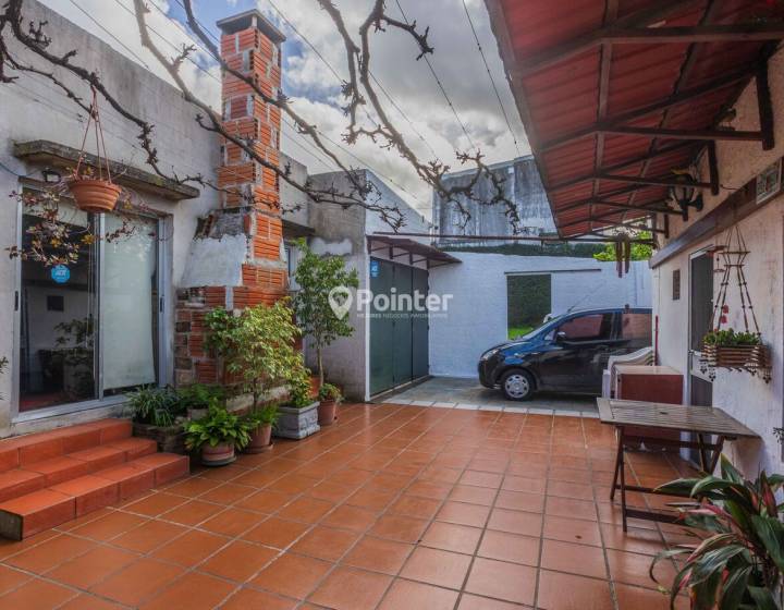 Gran Oportunidad Venta 2 Casas en Tres Ombues.