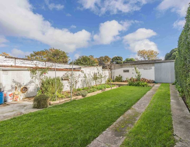 Gran Oportunidad Venta 2 Casas en Tres Ombues.