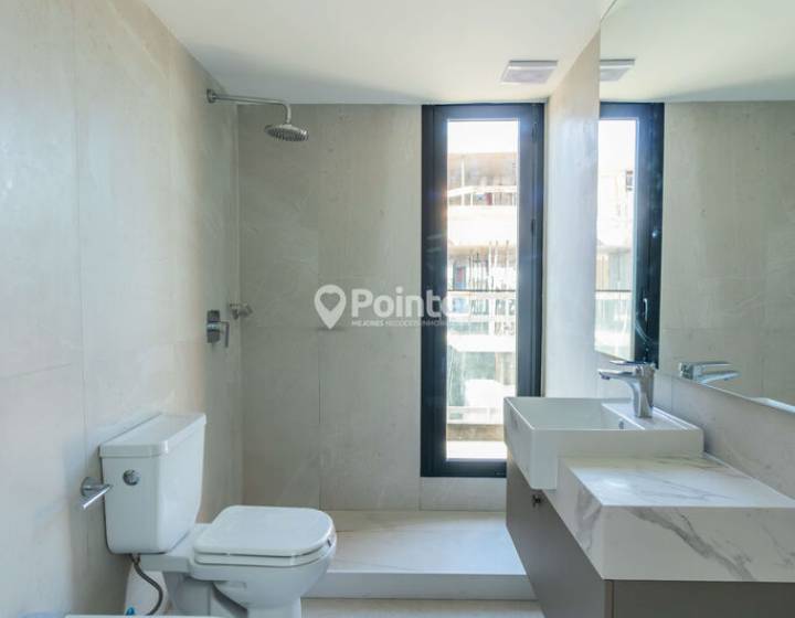 Apartamento de 3 dormitorios en Barra de Carrasco