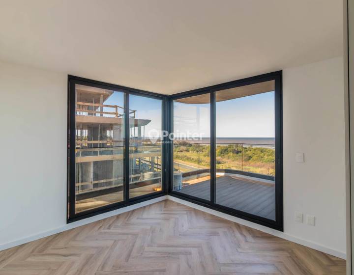 Apartamento de 3 dormitorios en Barra de Carrasco