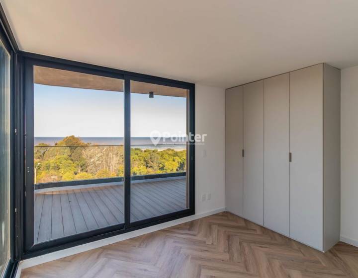 Apartamento de 3 dormitorios en Barra de Carrasco