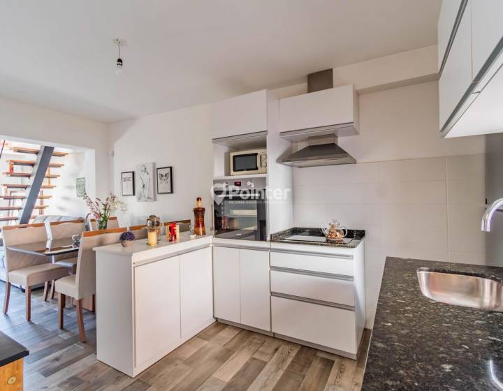 Venta Casa PH 3 Dormitorios + Jard&iacute;n + Cochera en el coraz&oacute;n de Malv&iacute;n
