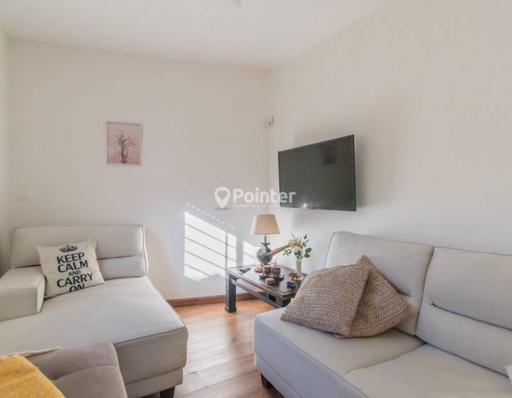 Venta Casa PH 3 Dormitorios + Jard&iacute;n + Cochera en el coraz&oacute;n de Malv&iacute;n