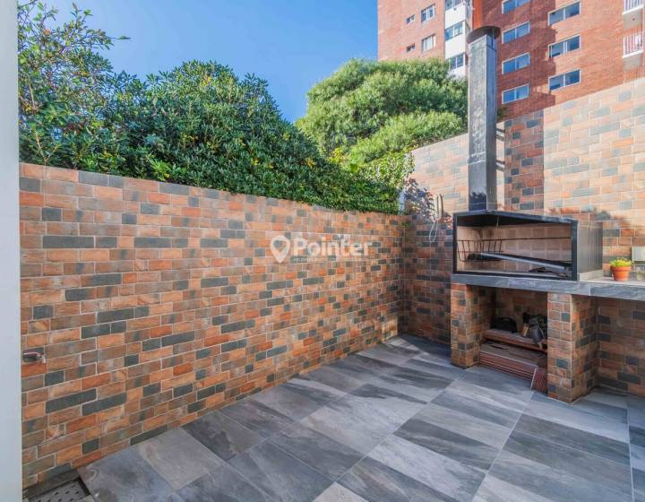 Venta Casa PH 3 Dormitorios + Jard&iacute;n + Cochera en el coraz&oacute;n de Malv&iacute;n