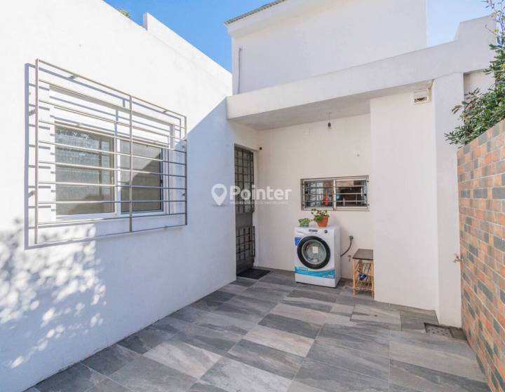 Venta Casa PH 3 Dormitorios + Jard&iacute;n + Cochera en el coraz&oacute;n de Malv&iacute;n