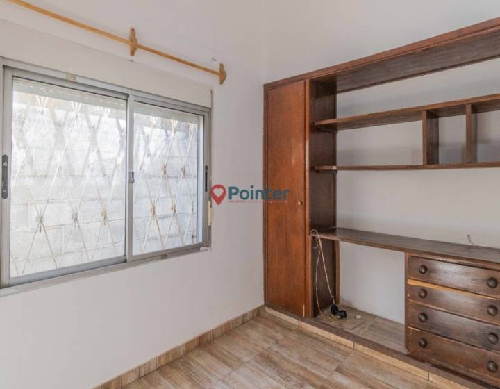 SE ALQUILA CASA 3 DORMITORIOS EN BARRIO PE&Ntilde;AROL