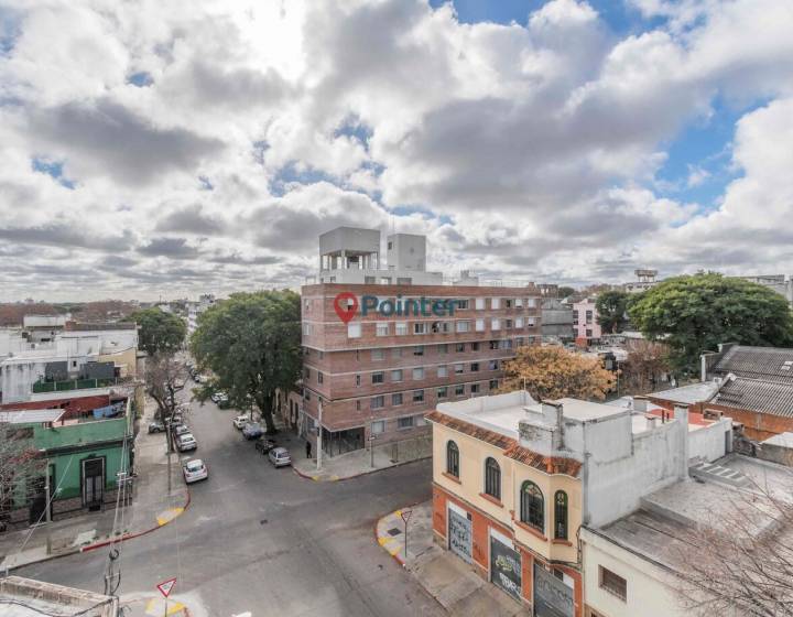 Apartamento de 1 dormitorio con garaje