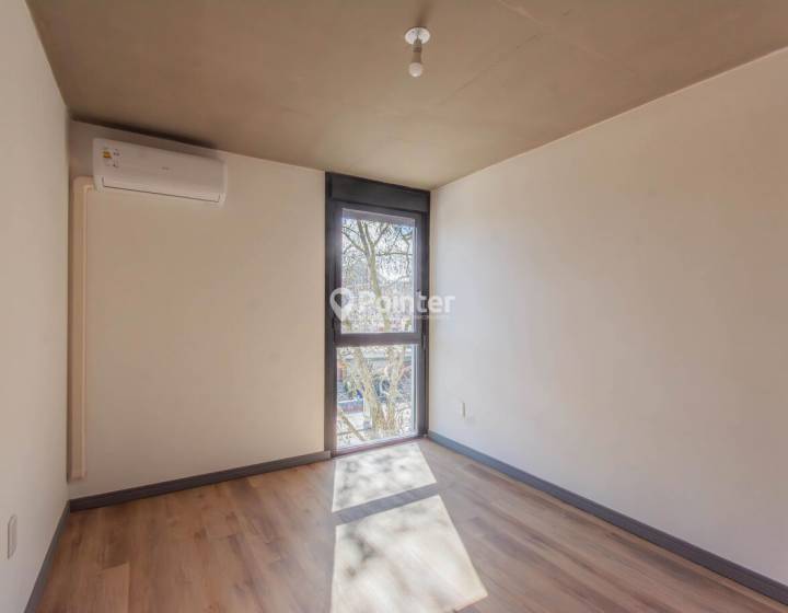 Apartamento 2 Dormitorios Con Balc&oacute;n + Garage- La Blanqueada