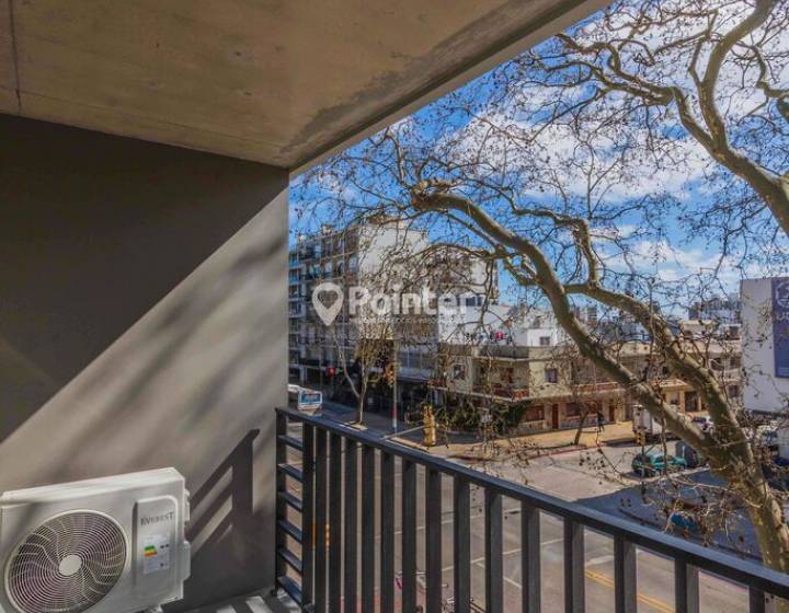 Apartamento 2 Dormitorios Con Balc&oacute;n + Garage- La Blanqueada