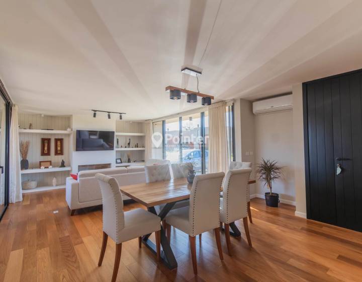 VENTA Casa Huerta de los Horneros, 4 Dormitorios, 3 ba&ntilde;os + Piscina