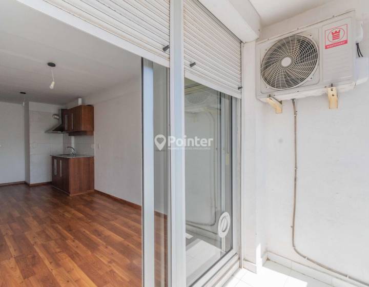 ALQUILER APARTAMENTO POCITOS NUEVO UN DORMITORIO CON COCHERA