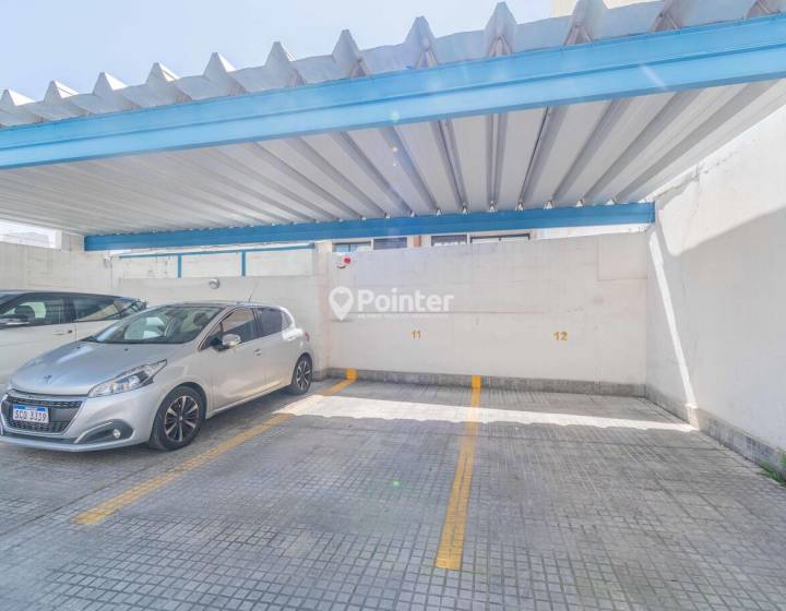 ALQUILER APARTAMENTO POCITOS NUEVO UN DORMITORIO CON COCHERA