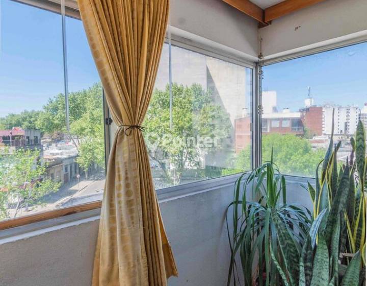 VENTA APARTAMENTO 3 DORMITORIOS EN TRES CRUCES