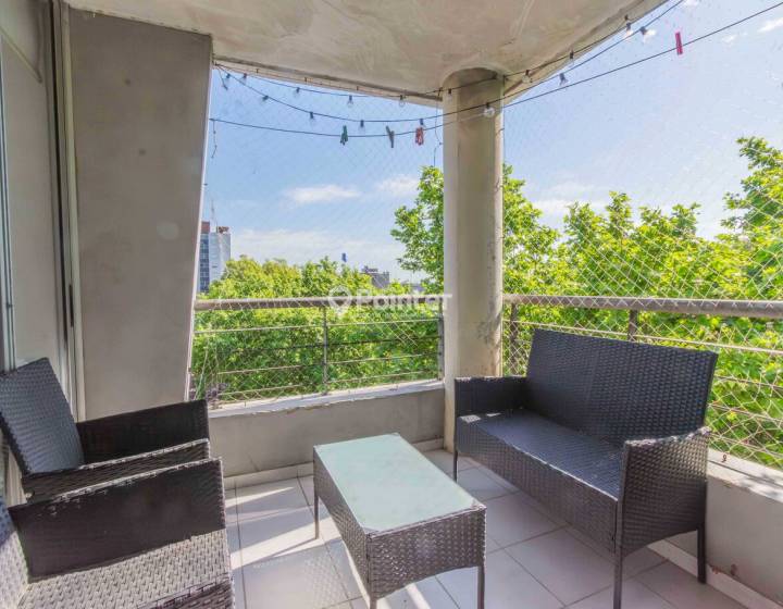 Apartamento tres dormitorios Aguada