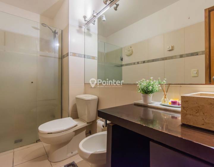 Apartamento tres dormitorios Aguada