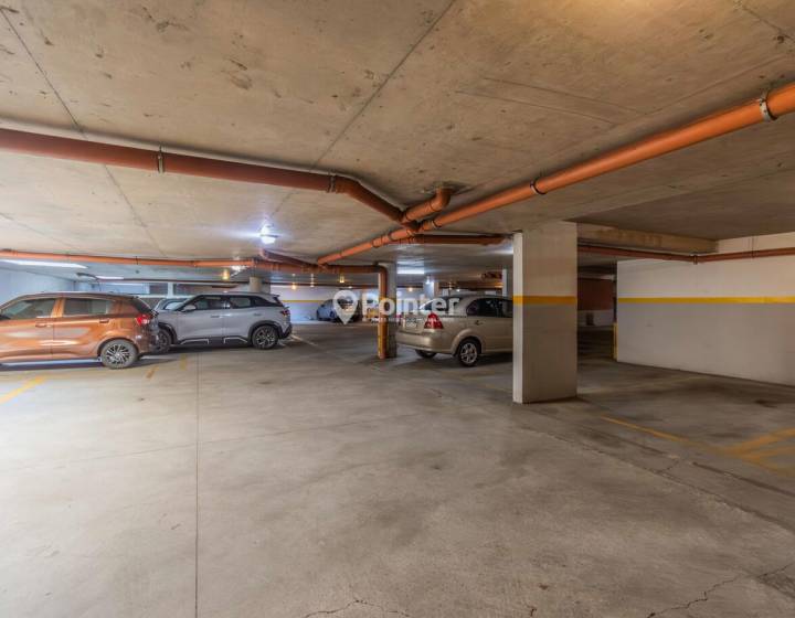 Apartamento tres dormitorios Aguada