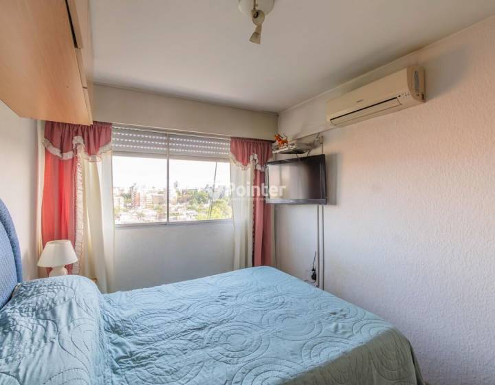 Apartamento en Venta, Pocitos / Parque Batlle , 1 Dormitorio, Cocina Definida