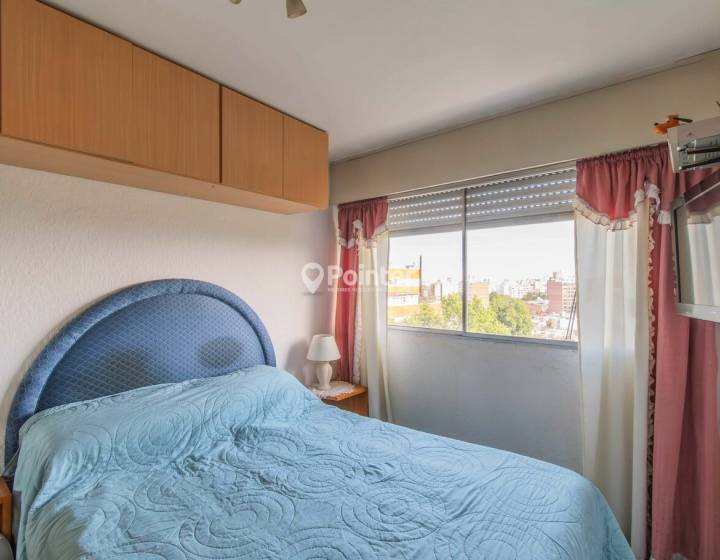 Apartamento en Venta, Pocitos / Parque Batlle , 1 Dormitorio, Cocina Definida