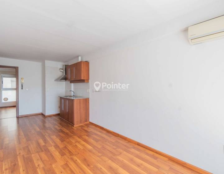 ALQUILER APARTAMENTO POCITOS NUEVO UN DORMITORIO CON COCHERA