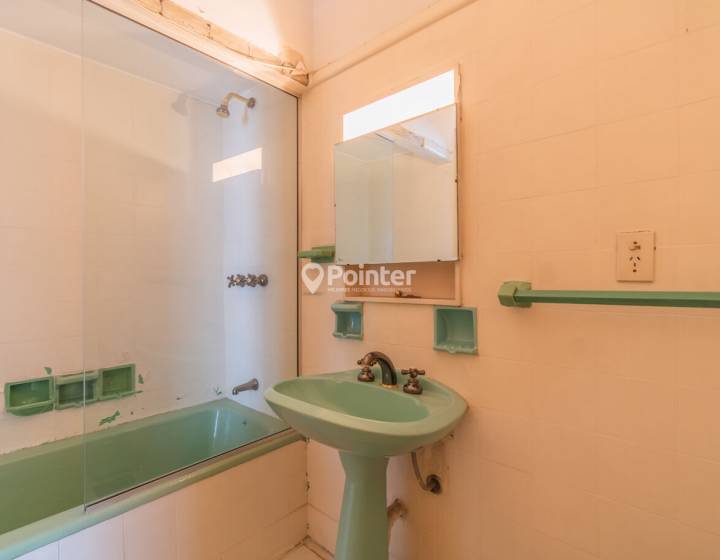 Venta Apartamento en el Centro 3 dormitorios 2 ba&ntilde;os mas servicio