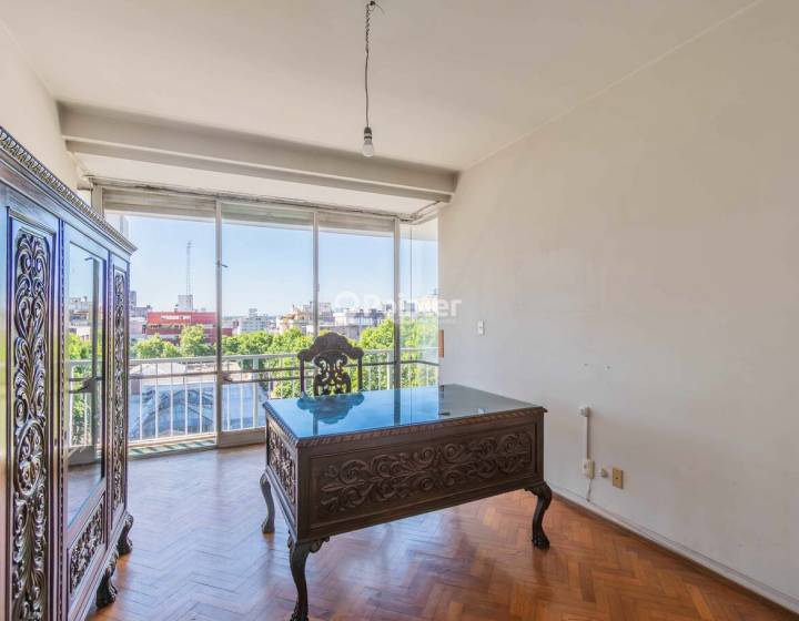 Venta Apartamento en el Centro 3 dormitorios 2 ba&ntilde;os mas servicio