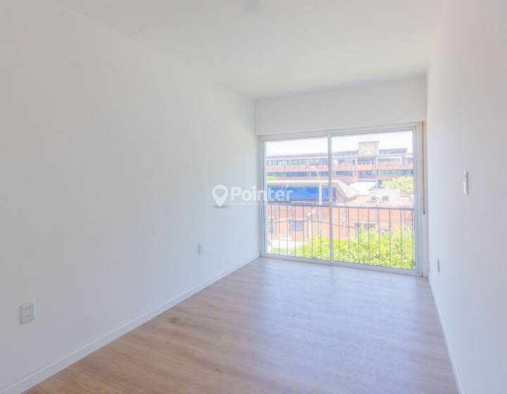 venta buceo 2 dormitorios 1 ba&ntilde;o azotea